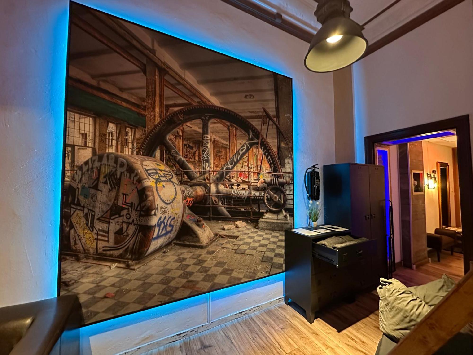 Einzigartige Ferienwohnung Bunt Wie Berlin — Photos 3